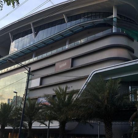 Zen Rooms Durban Poblacion Makati Makati City Exterior photo